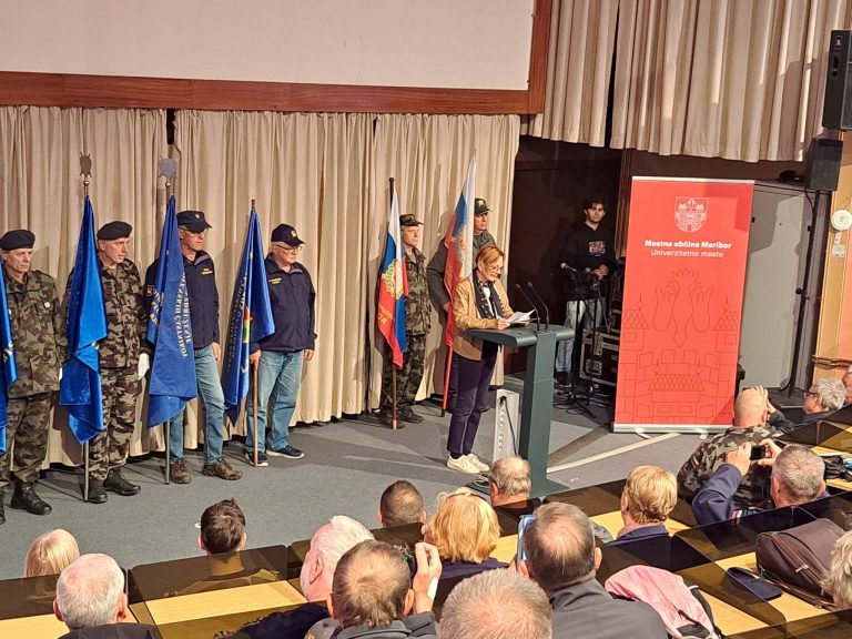 499040981_10162838280382372_4768425973746480237_n